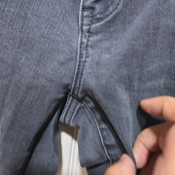 Cabi Slim Boyfriend Jeans Size 6 Washed Black - Picture 8 of 8